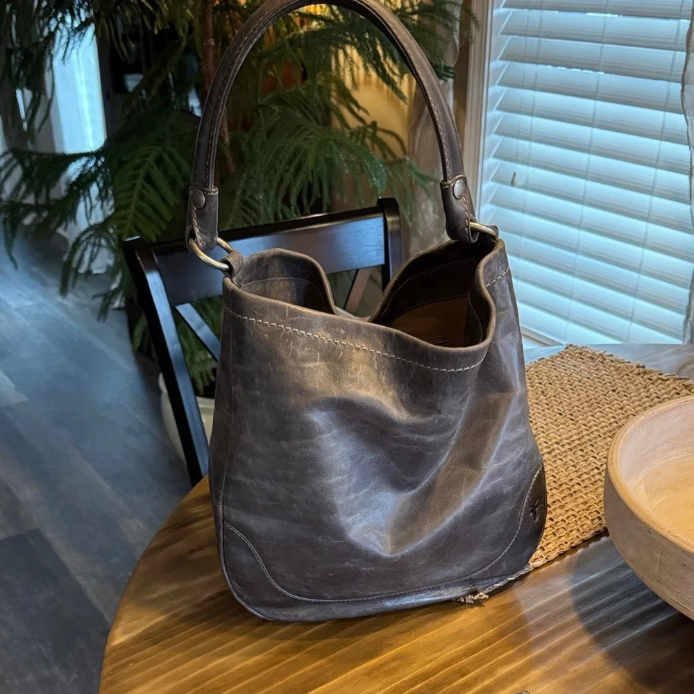 Frye Carbon Leather Hobo Bag - Picture 7 of 8